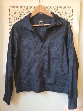 Nike Women's Blue Lightweight Full Zip Jacket Size Small